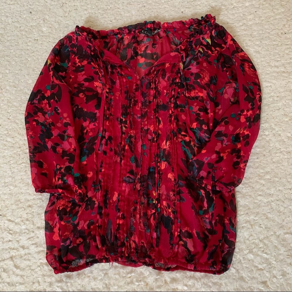 Women’s Floral blouse shirt 💗
